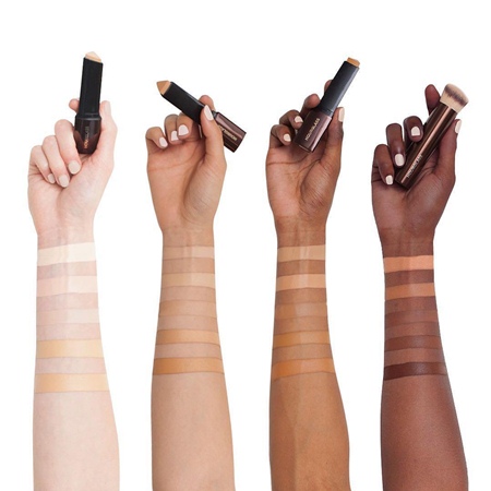 hourglass-vanish-seamless-finish-foundation-swatches